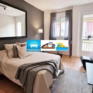  Habitación en casa particular Tu Hogar Desayuno, Parking Y Piscina Incluidos